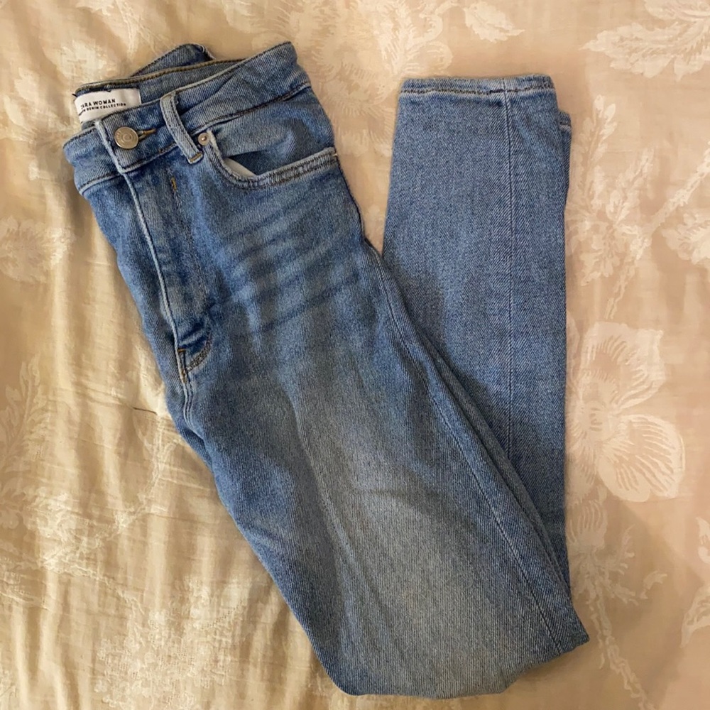 Zara high waisted blue jeans
